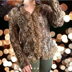 NWOT FASHION BUG Women's Sheer Lace Pleated Cheeta Print Blouse.